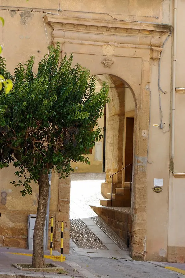 Il Cortile Del Marchese Beccadelli Bed & Breakfast Sambuca di Sicilia