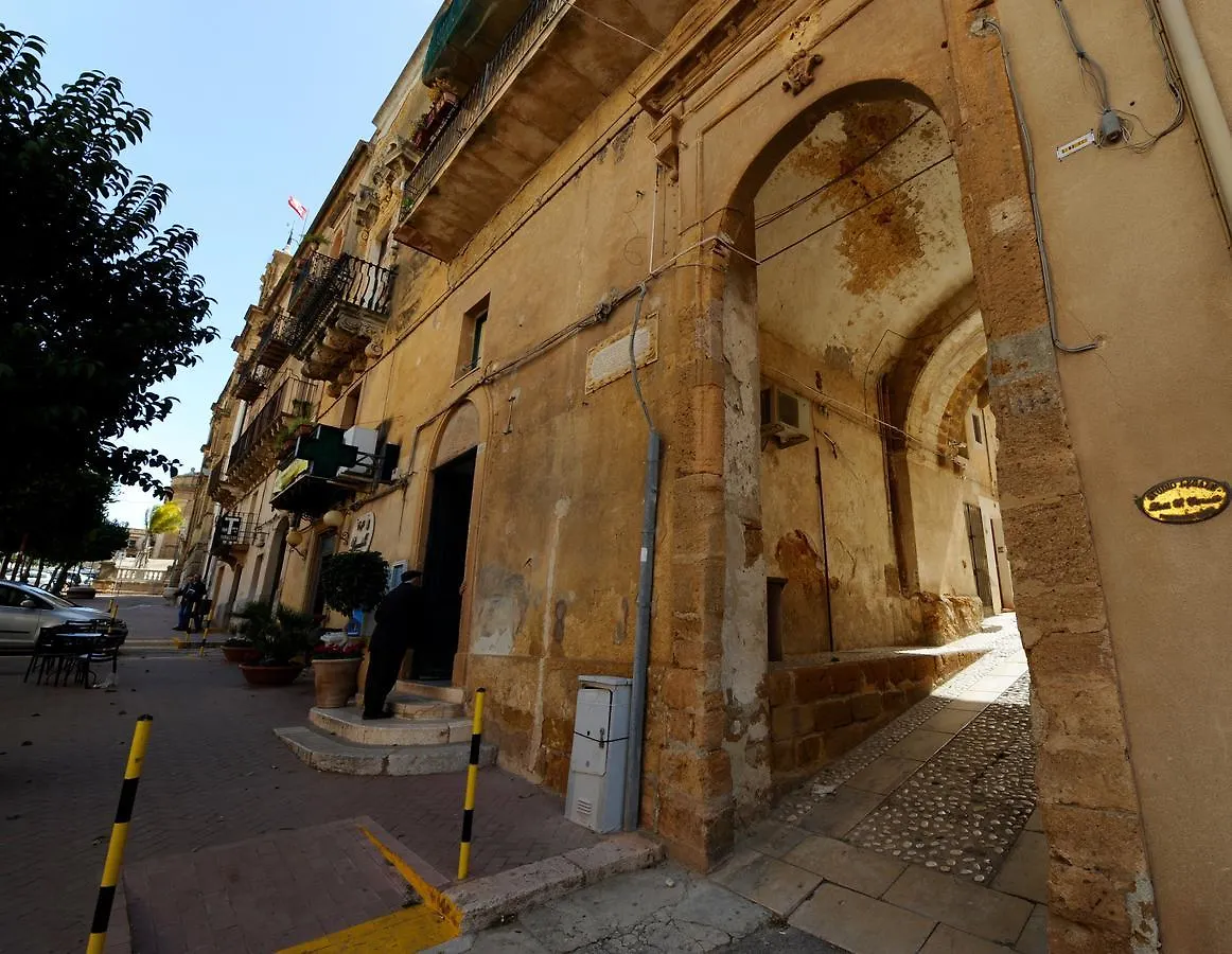 Il Cortile Del Marchese Beccadelli Bed & Breakfast Sambuca di Sicilia